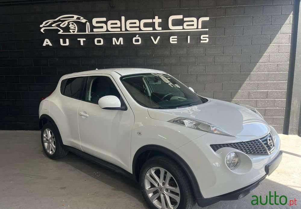 2013' Nissan Juke 1.5 Dci Tekna Sport photo #2