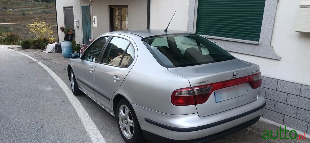 2001' SEAT Toledo photo #5