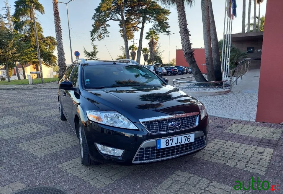 2010' Ford Mondeo Sw photo #3