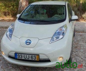 2011' Nissan Leaf Acenta photo #3