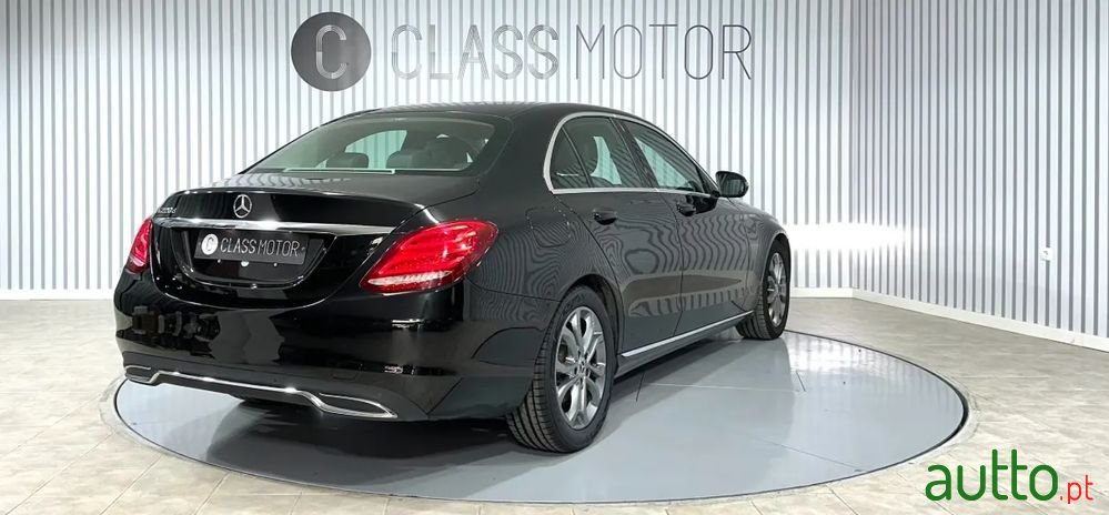 2017' Mercedes-Benz Classe C photo #5