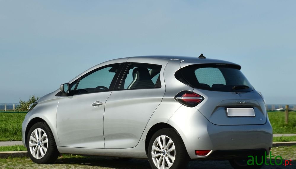 2021' Renault Zoe photo #5