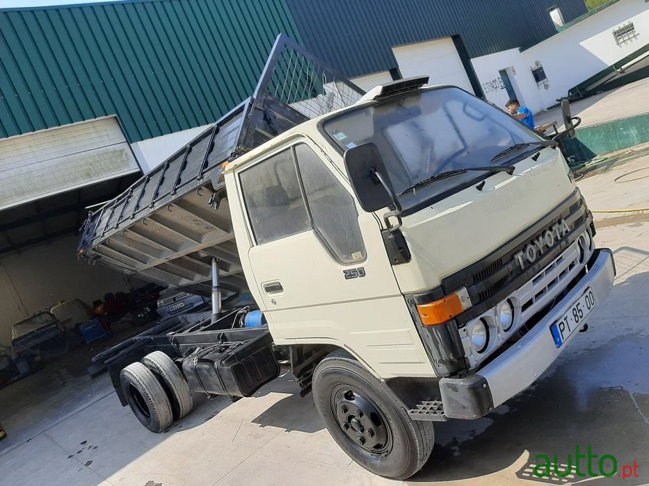 1990' Toyota photo #1