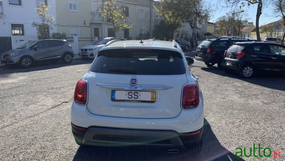 2017' Fiat 500X photo #4