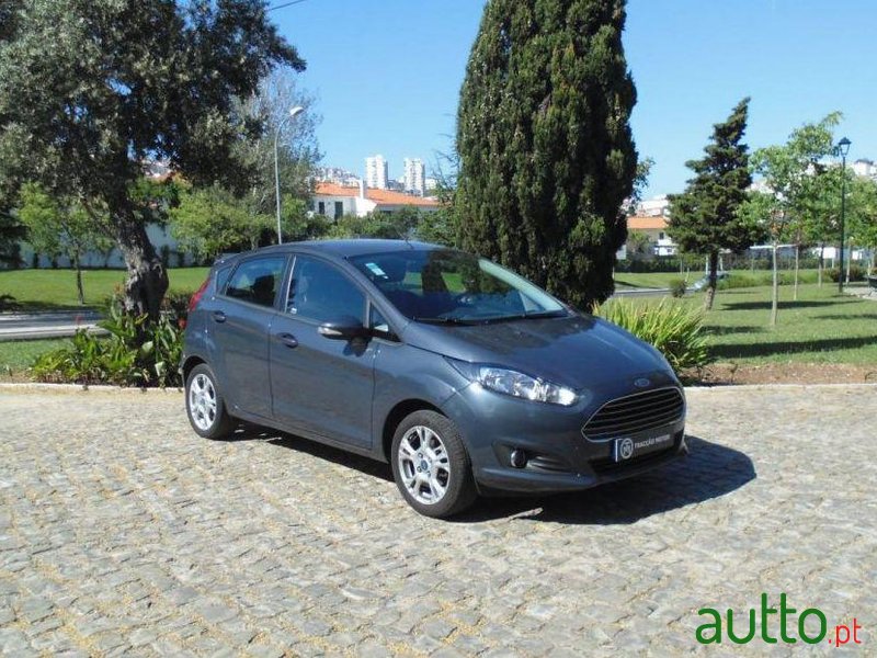2013' Ford Fiesta 1.0 Ti-Vct Trend photo #1