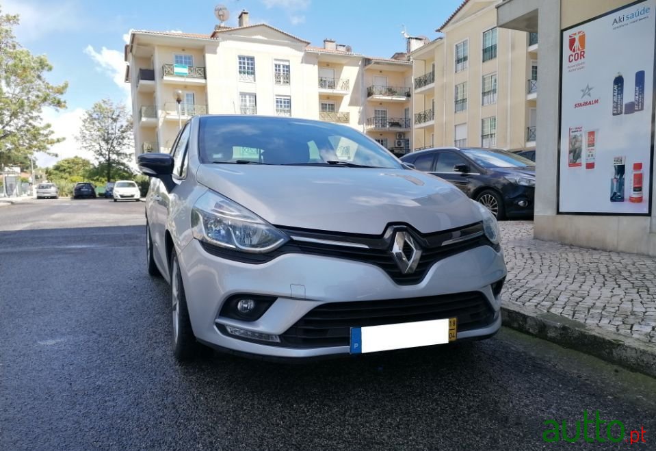 2018' Renault Clio photo #1