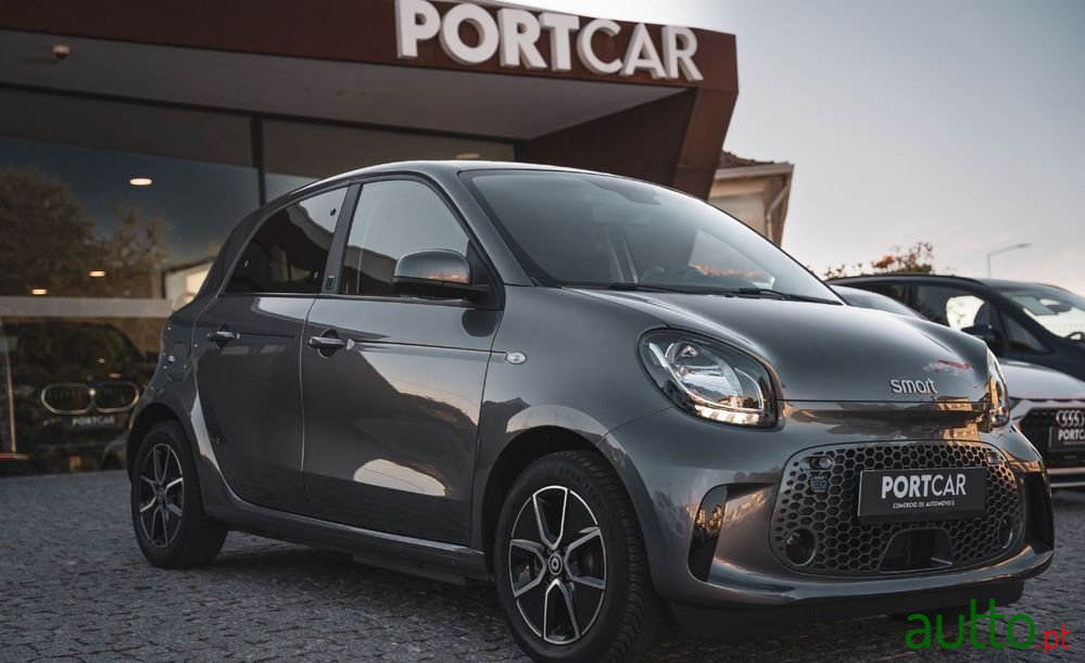 2020' Smart Forfour photo #1