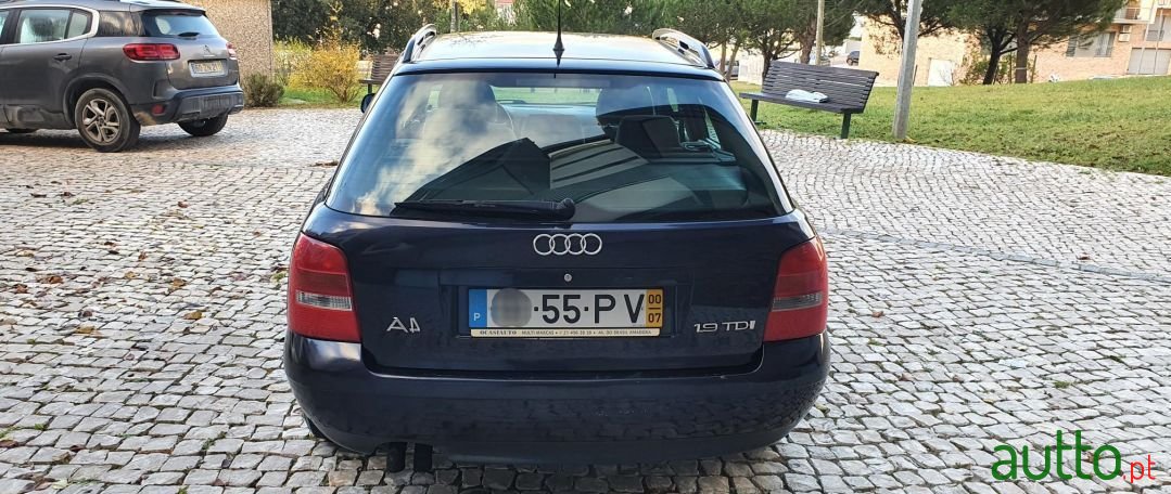 2000' Audi A4 Avant photo #4