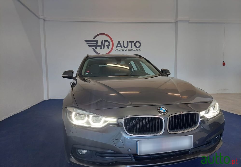 2018' BMW 318 D Touring photo #1