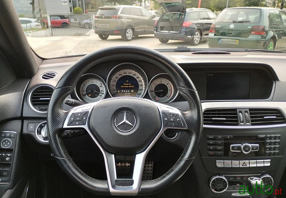 2012' Mercedes-Benz C 220 photo #4