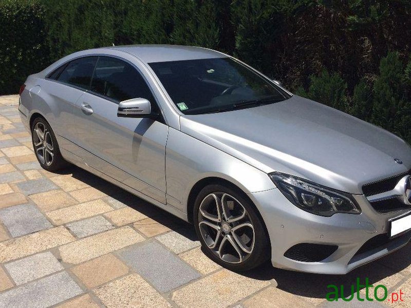 2013' Mercedes-Benz E-250 Bluetec Coupé Automático photo #2