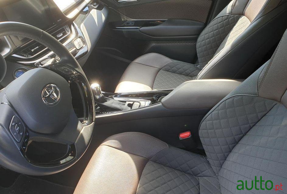 2018' Toyota C-Hr photo #4