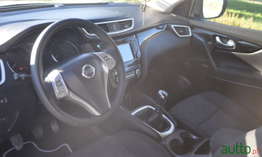 2014' Nissan Qashqai photo #1