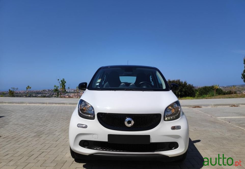 2015' Smart Forfour photo #3