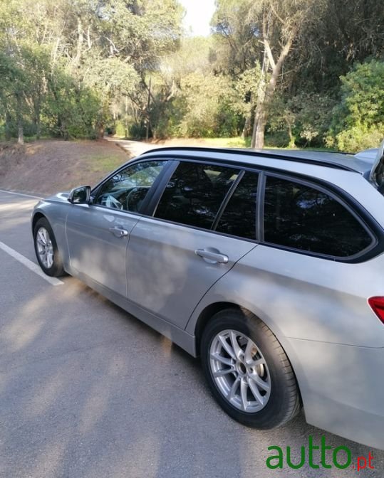 2017' BMW 318 photo #6