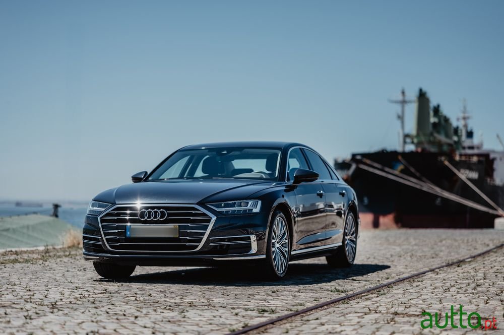 2020' Audi A8 photo #3