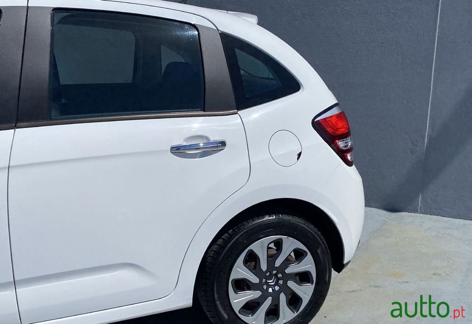 2014' Citroen C3 photo #3
