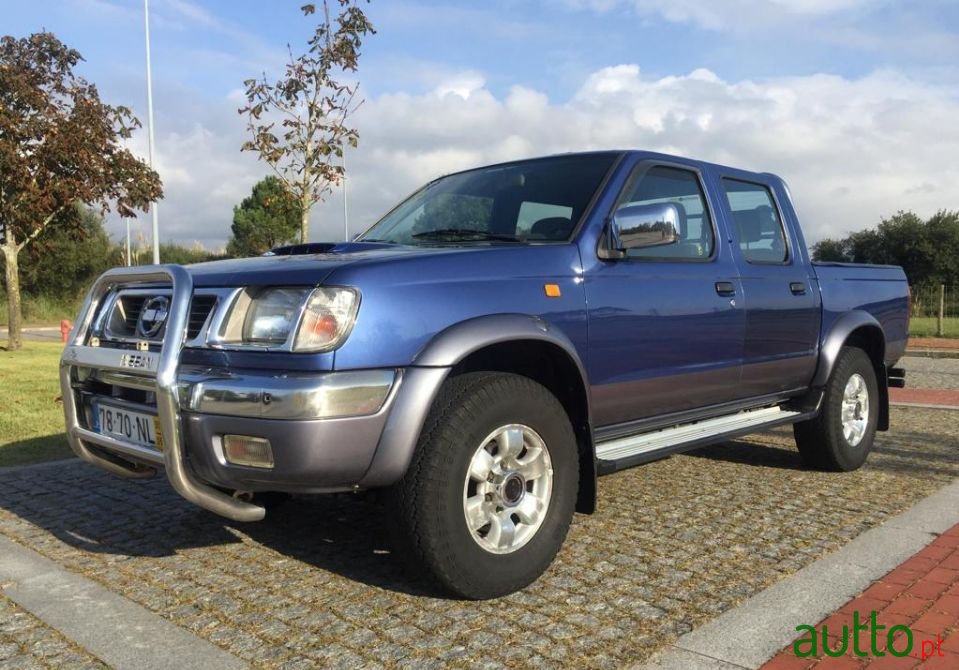 1999' Nissan Navara photo #1