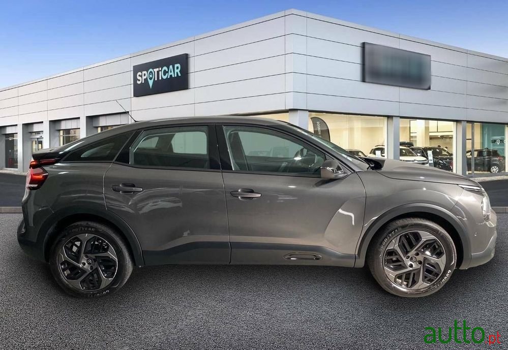 2022' Citroen C4 photo #4