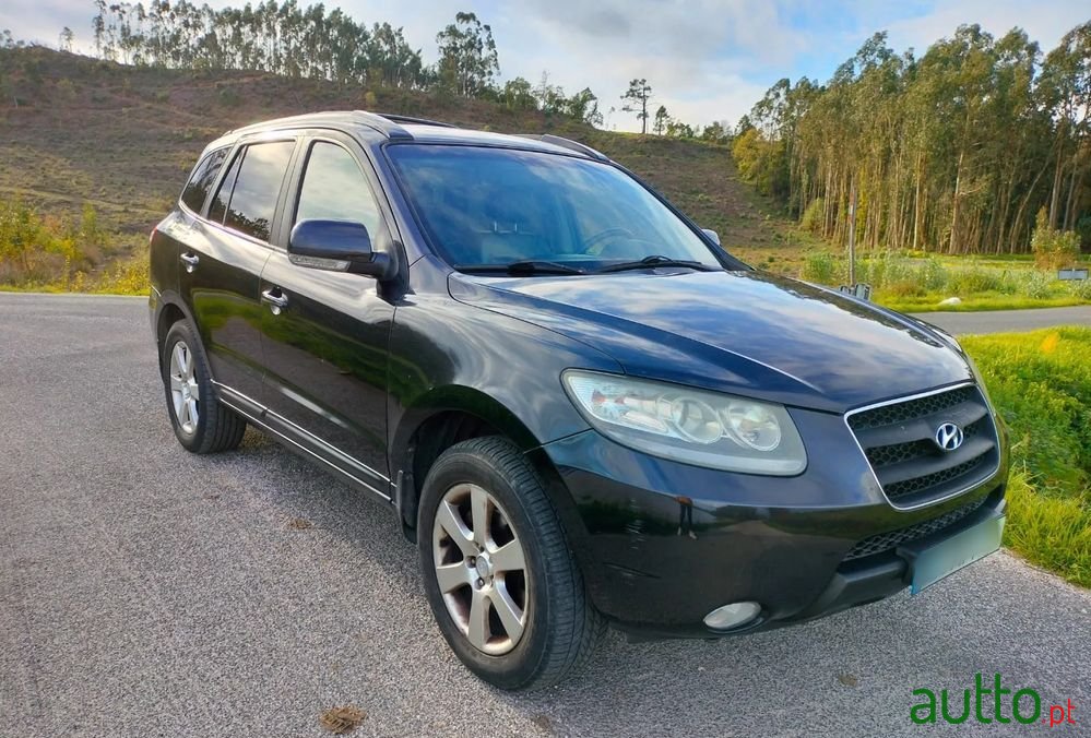 2009' Hyundai Santa Fe photo #2