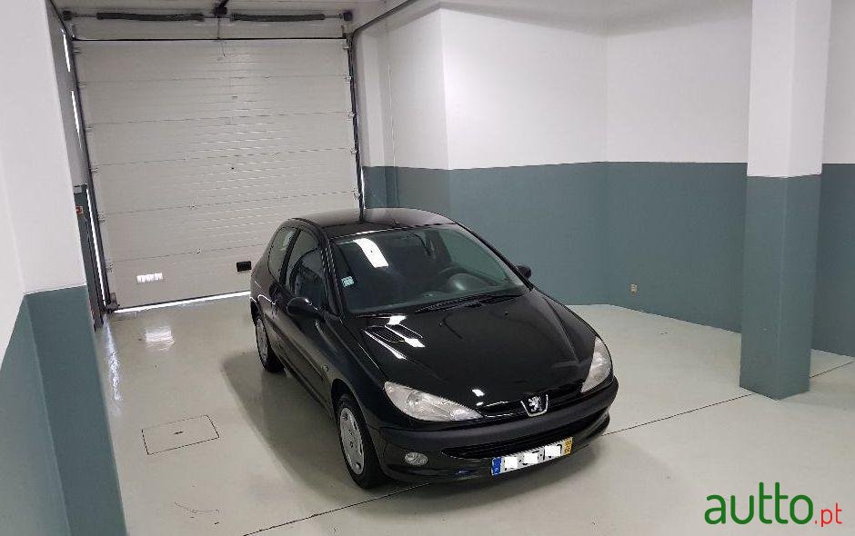 1999' Peugeot 206 1.1 Xr Novo photo #1