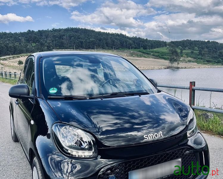 2021' Smart Forfour photo #5