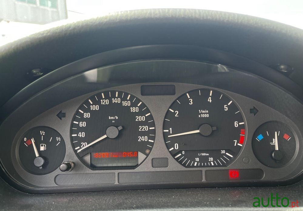 1997' BMW 318 Is Exclusive photo #6