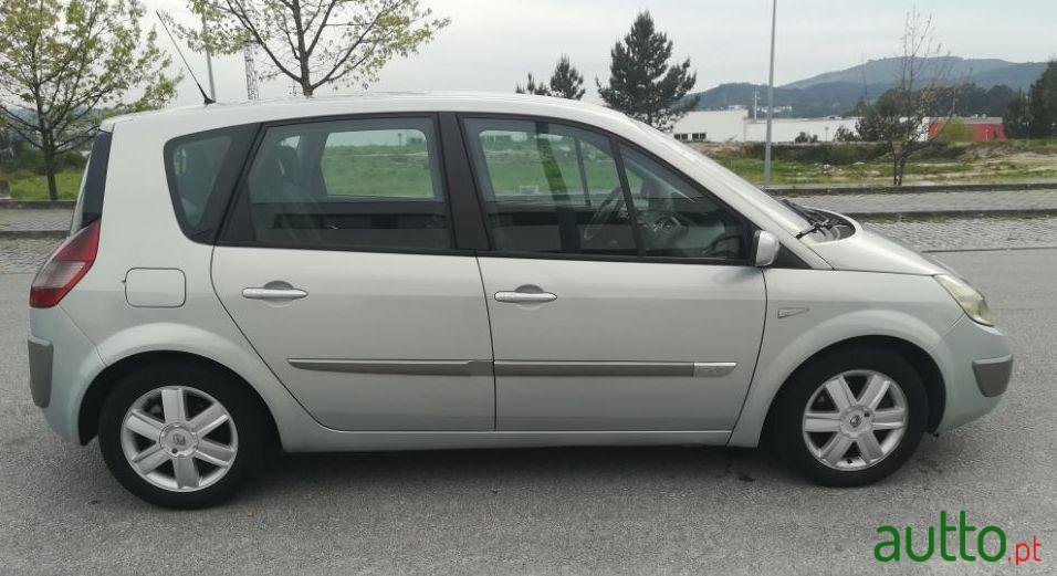 2004' Renault Scenic 1.9 Dci photo #4