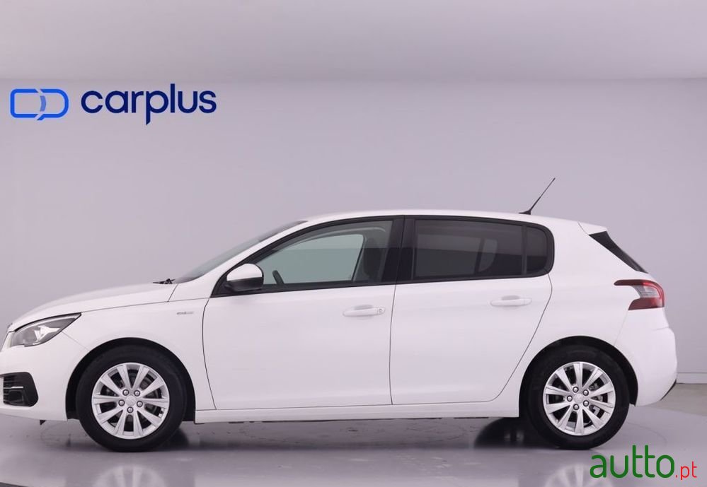 2020' Peugeot 308 photo #4