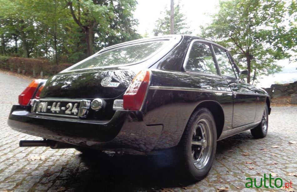 1974' MG MGB photo #3
