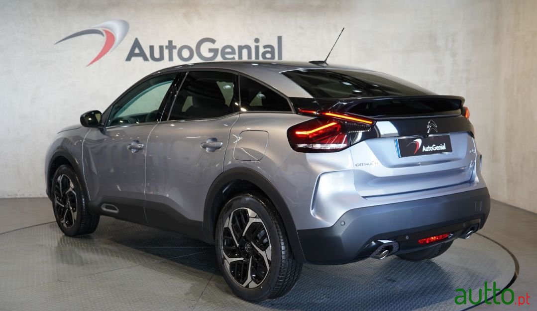 2022' Citroen C4 photo #2