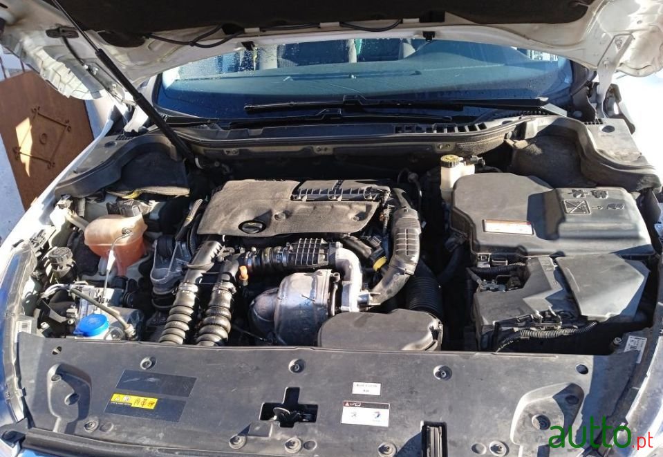 2016' Peugeot 508 Sw photo #2