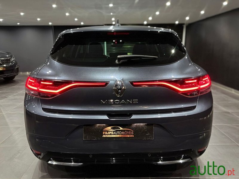 2021' Renault Megane photo #6