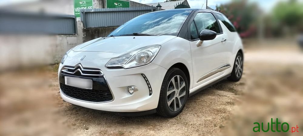 2012' Citroen DS3 photo #1