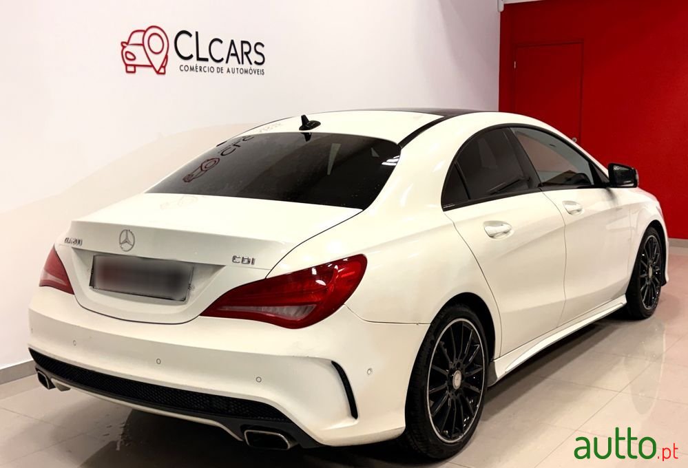 2015' Mercedes-Benz Classe Cla photo #2