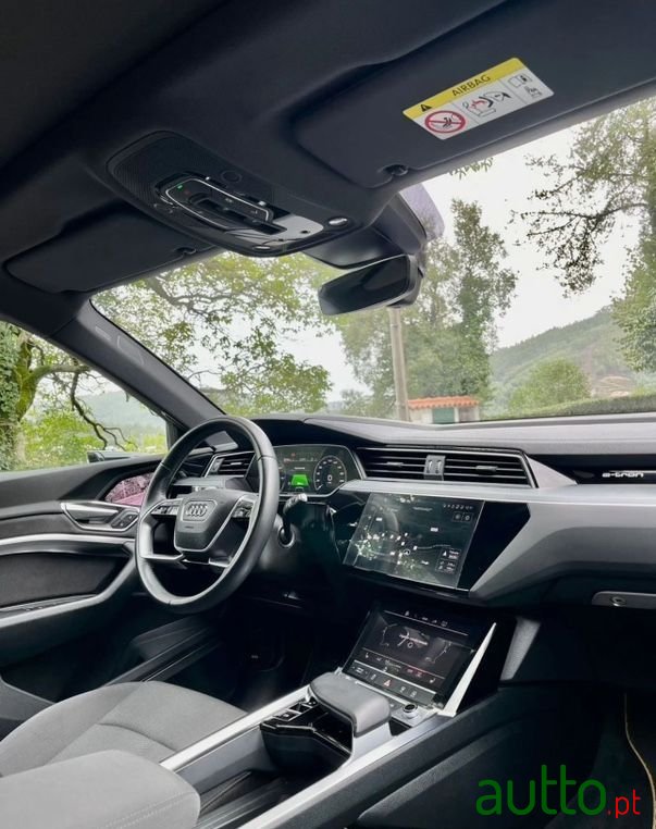 2021' Audi e-tron 55 Quattro photo #6