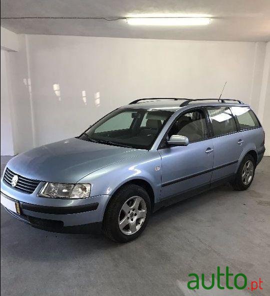 1997' Volkswagen Passat Variant photo #1