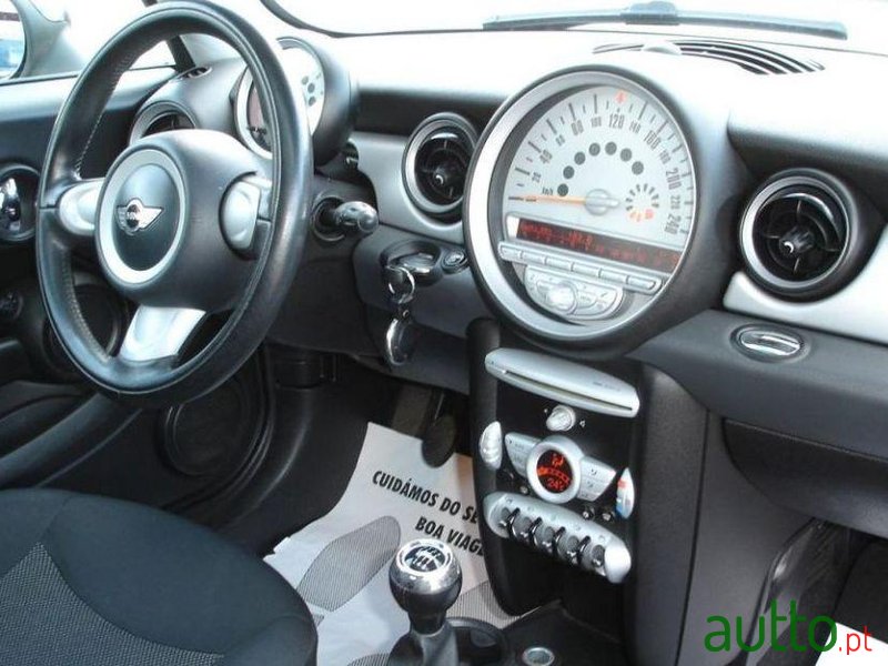 2007' MINI Cooper D photo #3