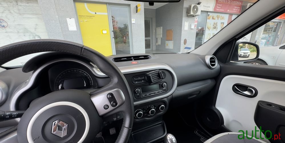 2019' Renault Twingo photo #6
