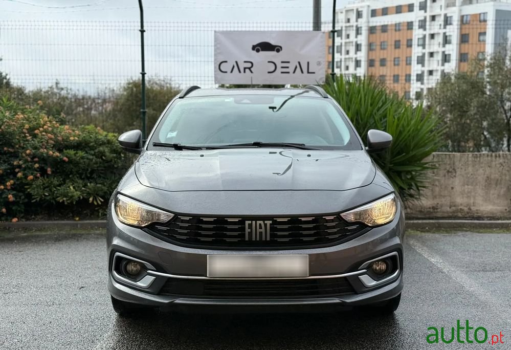 2022' Fiat Tipo Station Wagon photo #2