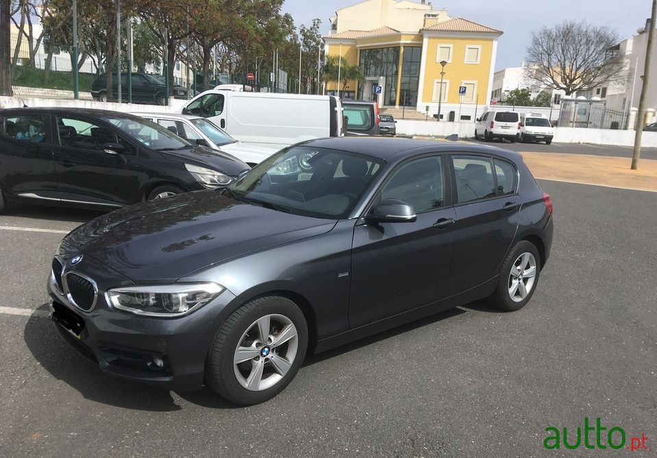 2018' BMW 116 Sport photo #3