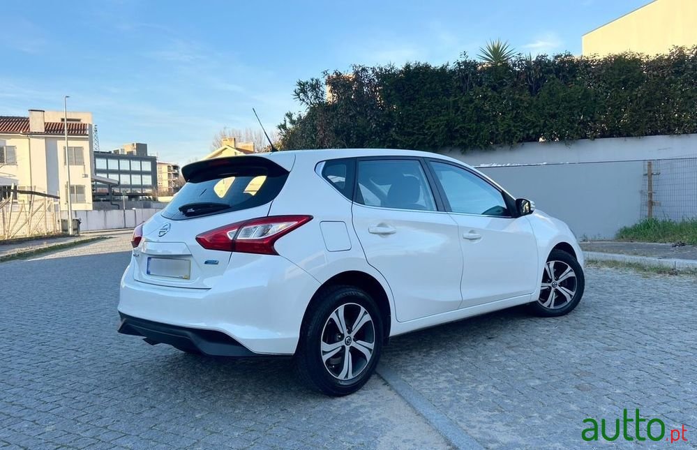 2015' Nissan Pulsar photo #4