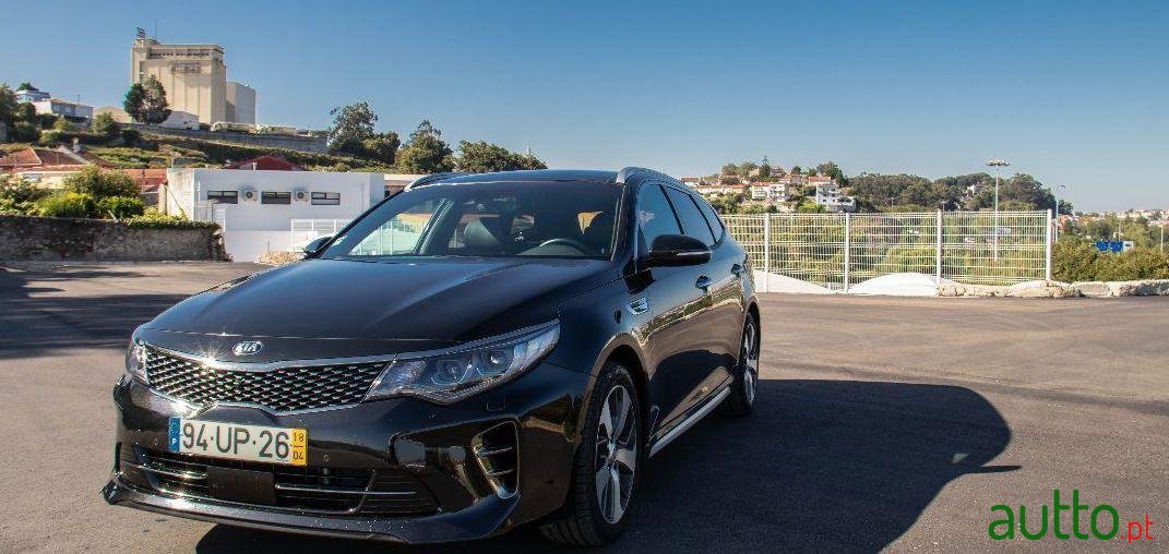 2018' Kia Optima Sw photo #1