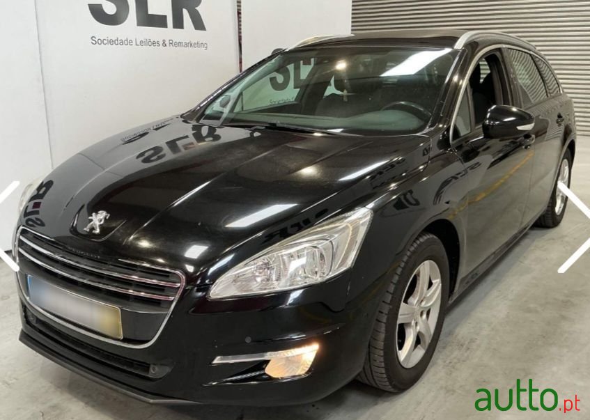 2011' Peugeot 508 Sw photo #1