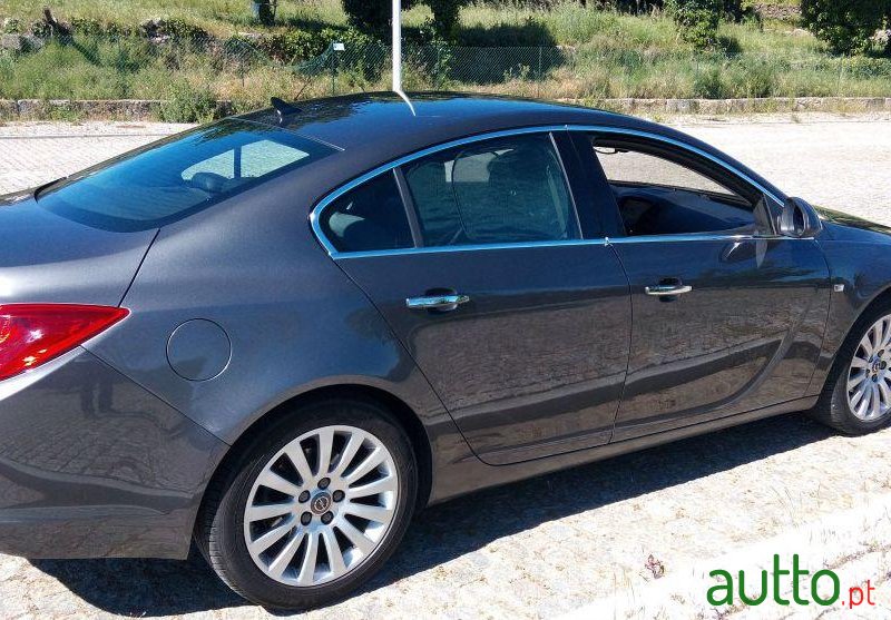 2010' Opel Insignia 2.0 Cdti Cosmo Ecoflex photo #2