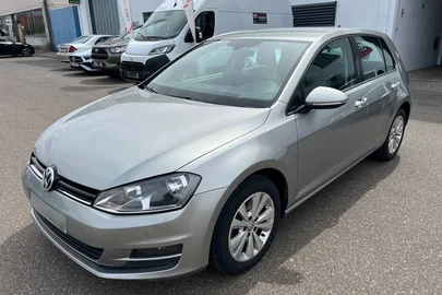 2017' Volkswagen Golf