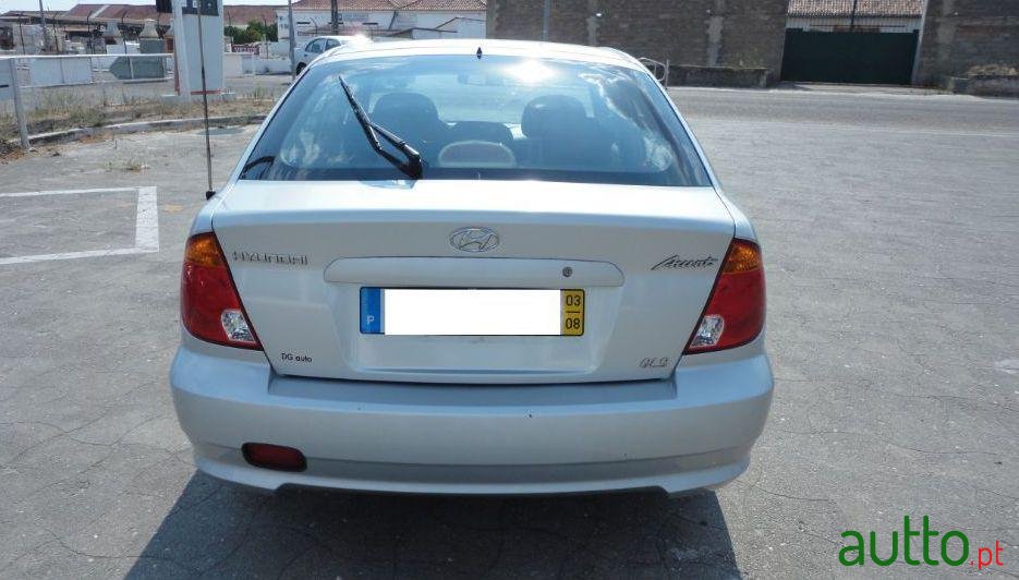 2003' Hyundai Accent 1.5 Crdi C/ Ac photo #1