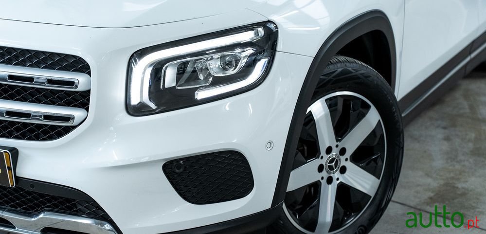 2020' Mercedes-Benz Classe Glb photo #3