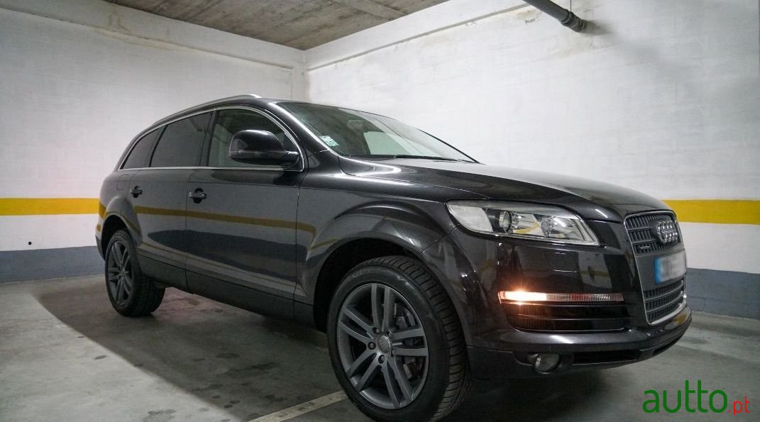 2007' Audi Q7 photo #1