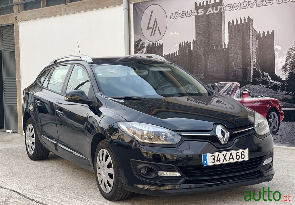 2014' Renault Megane Sport Tourer photo #1